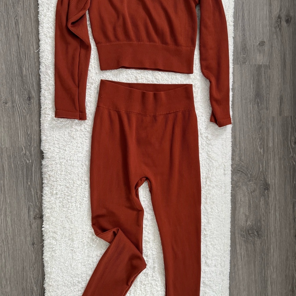 Cozy Ribbed Lounge Set – Rust, 2 Piece (Top & Leggings)
